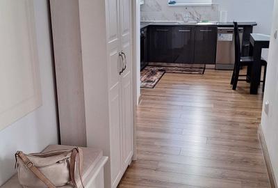 Apartament cu 3 camere decomandat în Central - 8