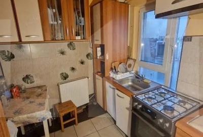 Garsonieră decomandată în Central - 3