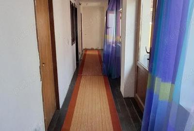 Casă cu Teren 200 Mp în Central - 1