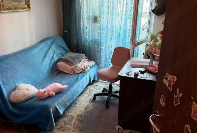 Apartament cu 3 camere decomandat în Crângași - 4