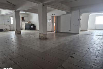 Spațiu comercial, de 600 mp, în Central - 10