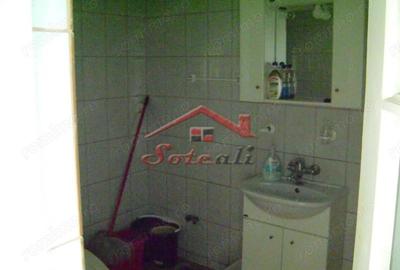 Casă cu Teren 880 Mp în Cornu