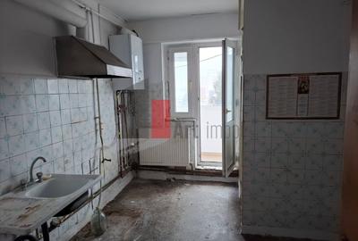 Apartament cu 4 camere decomandat în Central - 7