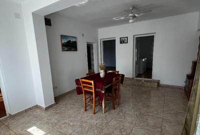 Casa 4 dormitoare / 2076 mp teren Roman, Neamt - 4