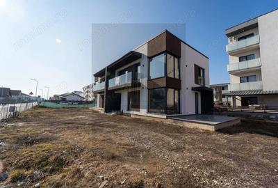 Case tip Duplex de vanzare in Ghimbav, Bra?ov Cartierul Florilor - 2