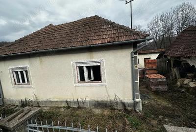 Casă în Mădrigești - 2