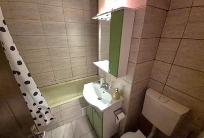Apartament 3 camere, 2 bai, 64mp, decomandat, zona Intre Lacuri - 8