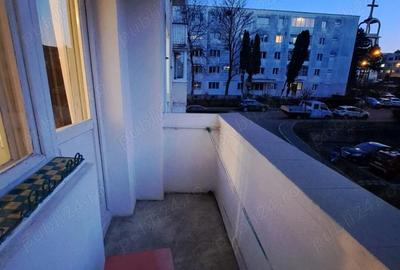 Apartament cu 3 camere decomandat în Central - 3