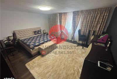 Apartament cu 4 camere decomandat în Central - 11