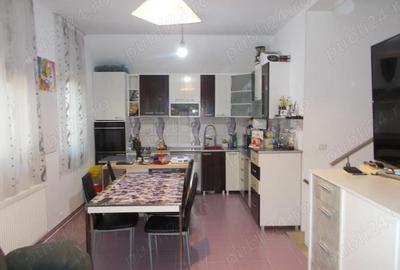 Casă cu 3 camere cu Teren 604 Mp în Ghiroda - 11