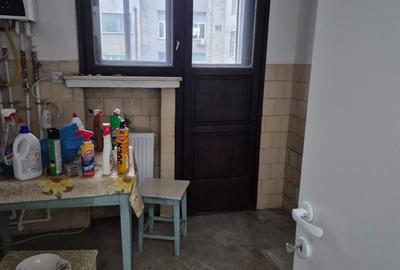 Apartament cu 3 camere decomandat în Magheru - 3