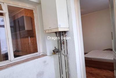 Apartament cu 3 camere decomandat în Ferdinand - 11