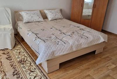 Inchiriere apartament de doua camere in zona 13 septembrie cu centrala proprie Inchiriere apartament de doua camere in zona 13 septembrie cu centrala proprie - 1