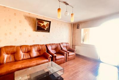 Apartament cu 3 camere decomandat, mobilat în P-ța Muncii - 1