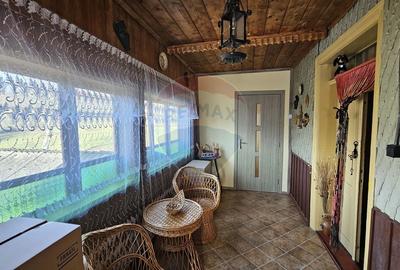 Casă / Vilă cu 3 camere de vânzare-Cacica-Suceava - 37