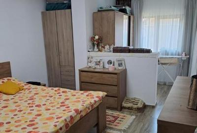 Ovidiu, zona Faleza, vila spatioasa, S+P+1E+M - 17