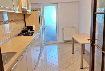 Apartament cu 3 camere decomandat în Mazepa 1 - 6