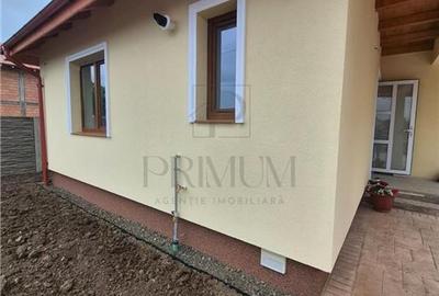 Casă individuală cu 3 camere cu Canalizare în Ghiroda - 10