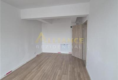 Garsonieră decomandată în Central - 3