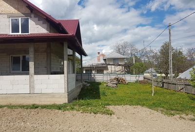Casă cu 3 camere în Mitocu Dragomirnei - 4