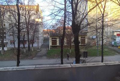 Apartament cu 2 camere decomandat în Central - 1