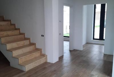 FARA COMISION in COMPLEX REZIDENTIAL in Mogosoaia case cu 5 camere 3 bai P+1+pod - 17
