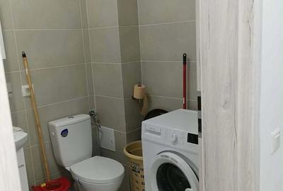 Garsonieră decomandată în Berceni