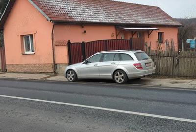 Casă cu 2 camere în Central - 1