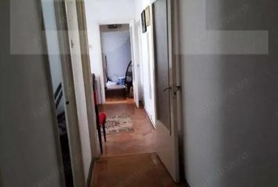 Inchiriez apartament 4 camere! - 2