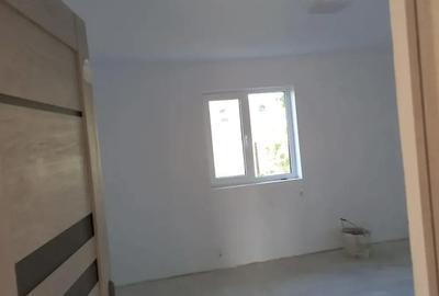 Casă cu 3 camere în Pecineaga - 3