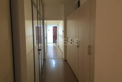 Universitate Batiste - spatiu de 12.3mp in cladire de birouri Universitate Batiste - spatiu de 12.3mp in cladire de birouri - 2