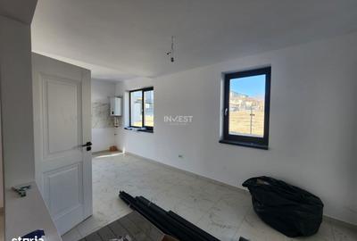 Casă cu 4 camere cu Teren 260 Mp în Galata - 9