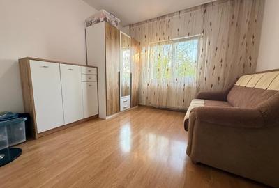 Apartament spatios, 3 camere, 72 mp, etaj 3 - zona Girocului - COMISION 0% - 4