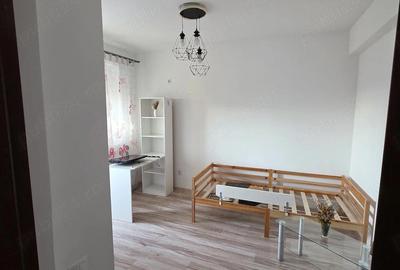 Apartament cu 3 camere decomandat în Central - 9