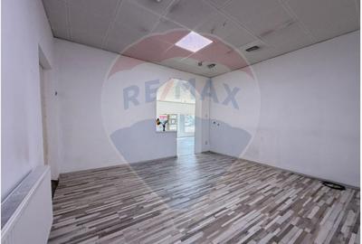 Spațiu comercial, de 110 mp, în Calea Dumbrăvii