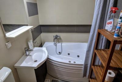Apartament cu 2 camere decomandat în Mărăști