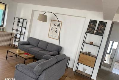 Apartament cu 3 camere decomandat în Aviației