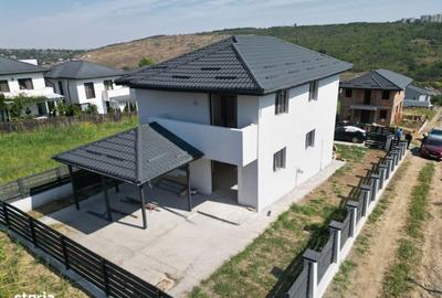 Casă cu 4 camere cu Teren 350 Mp în Rediu - 4