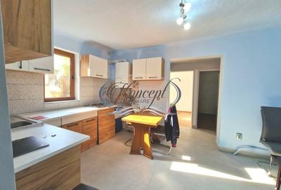 Apartament la casa in Plopilor
