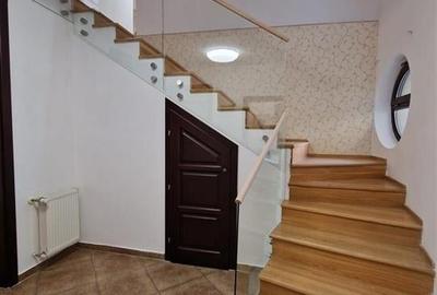 RECO Vila deosebita  in Santandrei cu sauna si teren generos - 30