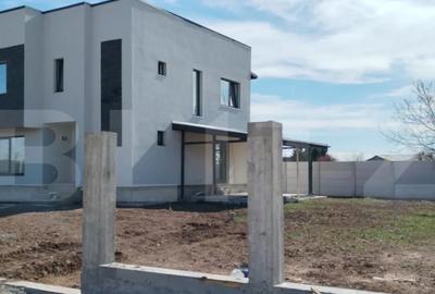 Casă cu 4 camere cu Teren 500 Mp în Central - 2