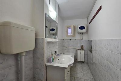 Apartament cu 2 camere decomandat, mobilat în Nicolina - 10