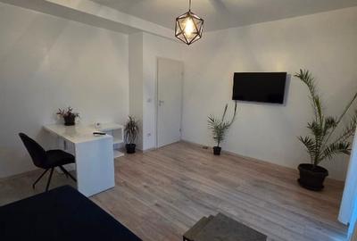 Apartament cu 2 camere decomandat în Giroc - 2