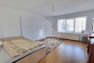 Casă cu 5 camere cu Teren 200 Mp în Mehala - 4