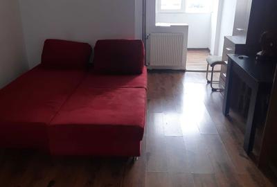 Garsonieră decomandată în Rogerius - 2