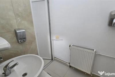 Spațiu comercial, de 180 mp, în Central - 8