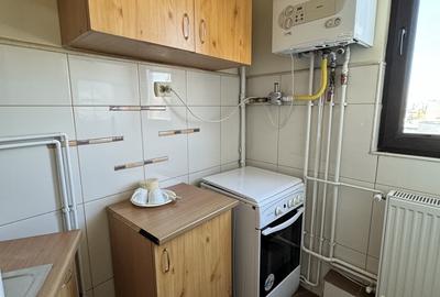 Garsonieră semidecomandată în Universitate - 1