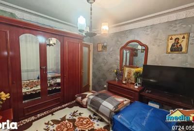 Apartament cu 2 camere în Micro 17 - 4