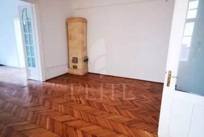 Apartament cu 4 camere circular în Central - 4