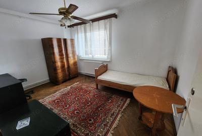 Apartament cu 3 camere decomandat în Bălcescu - 3
